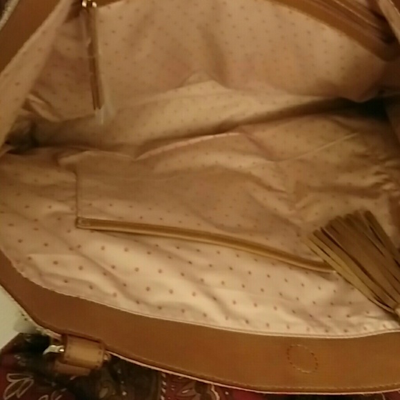 Purse - Picture 3 of 4